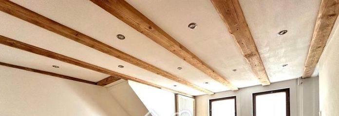 Gerenoveerd maisonnetteappartement met 4 kamers en 110 m² in het centrum van Apolda