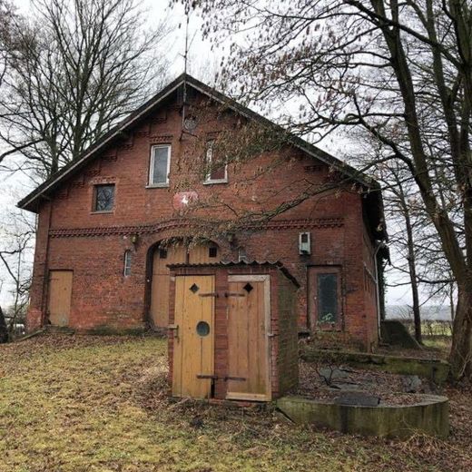 Bauernhaus v. hinten