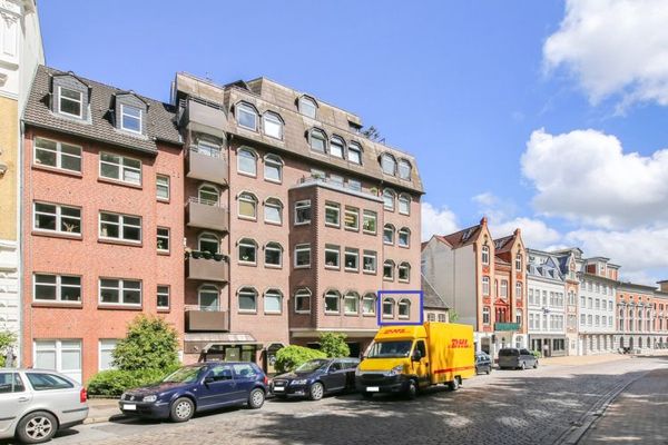 Moderne City-Wohnung mit Dachterrasse, Fahrstuhl und PKW-Stellplatz