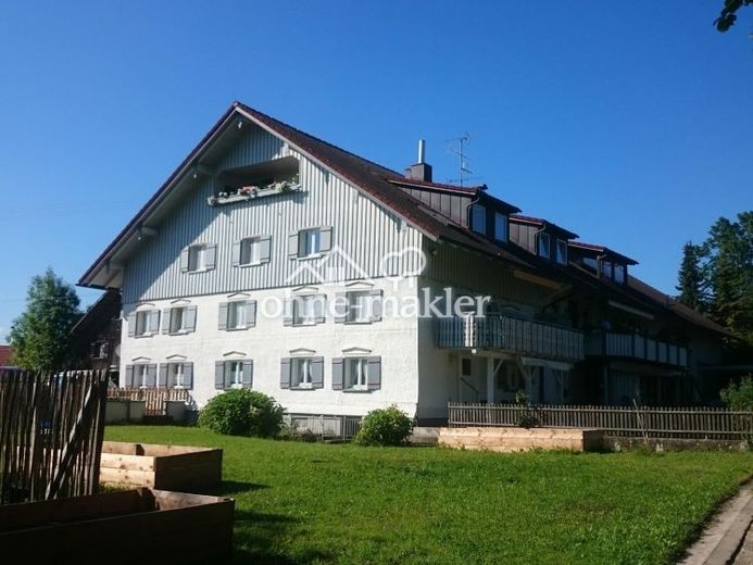 Idyllisches Wohnen im Allgäu – Großzügige Dachgeschosswohnung mit Traumblick – Foto 1