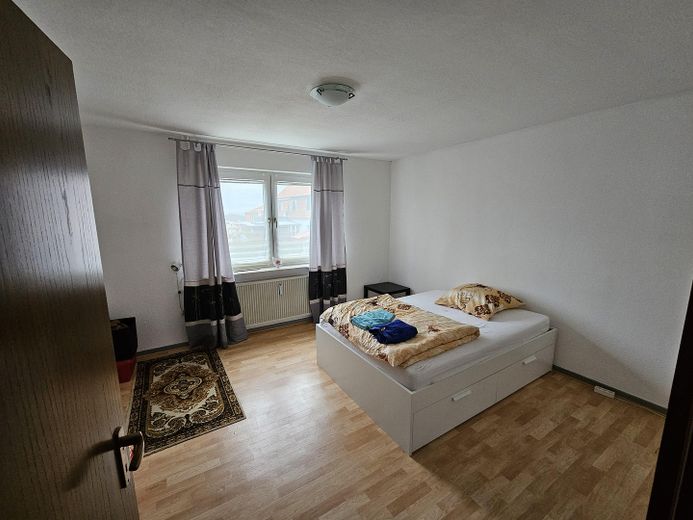 2 Familienhaus mit Appartement in guter Lage zur Ferienvermietung geeignet – Foto 14