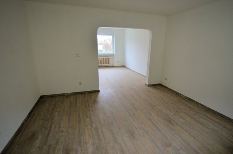 Sanierte Mietwohnung im Erdges