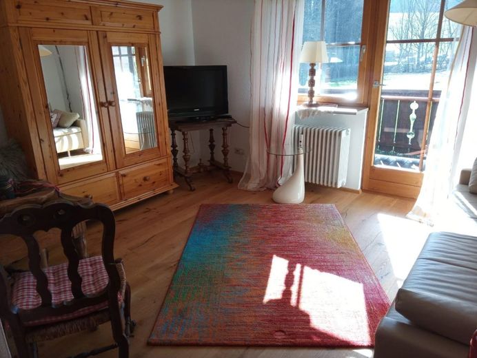 Dieses herrliche Apartment in Aschau-Sachrang wartet auf Sie – Livingroom
