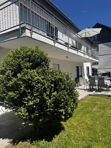 Großzügiges Haus mit modernem Komfort , Provisionsfrei – Foto 1