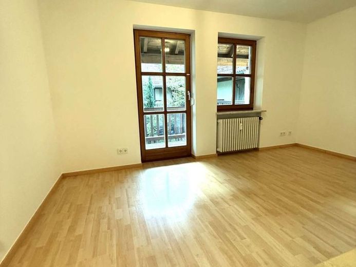 Attraktive 1-Zimmer-Wohnung in Uni Nähe von Freising – Ideal als Kapitalanlage von über 4 Prozent – Photo 1