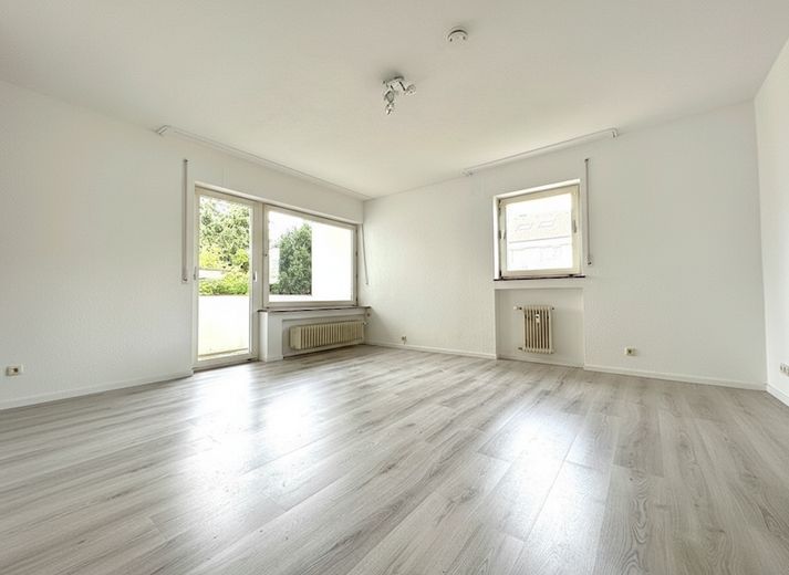 Wohn- & Schlafzimmer