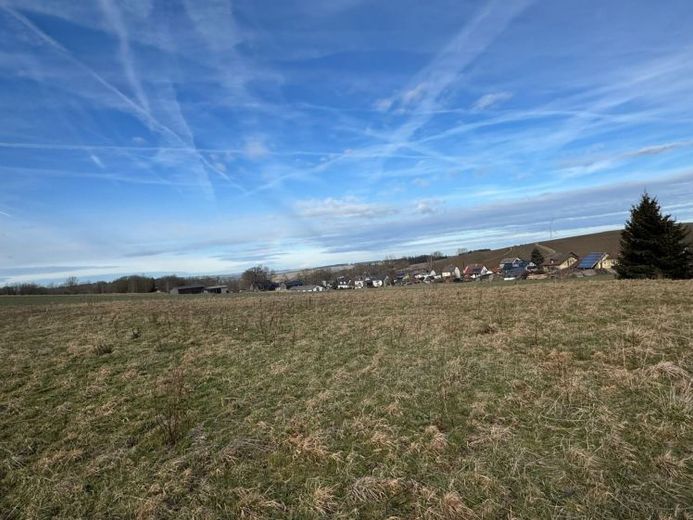 Traumhaftes Baugrundstücke in der Gemeinde Berg - Ihr zukünftiges Zuhause im idyllischen Neubaugebiet - herrlicher Blick - Grst. 548 m² – Foto 1