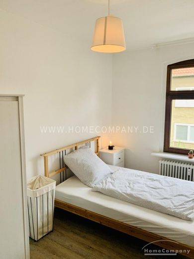 Schöne 2 Zi.Whg., Garten zur Mitnutzung, Nähe Europa-Platz. – ff89673a80837d59fcac1939320122dad3338190.jpg