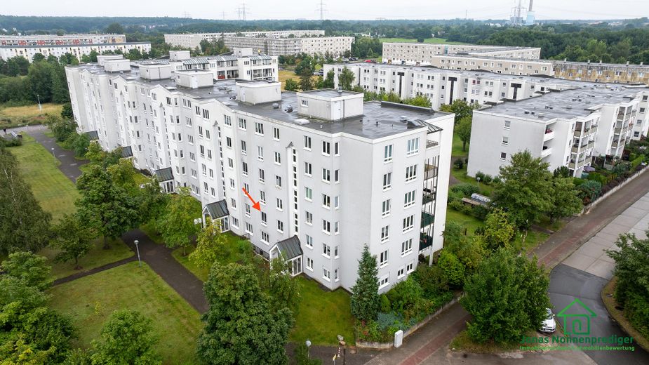 Dwupokojowe mieszkanie własnościowe z miejscem w garażu jako inwestycja kapitałowa – bez prowizji dla kupującego – Zdjęcie 3