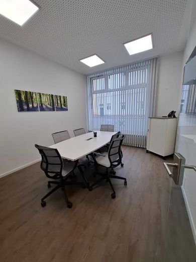 Oberpfalz’daki Weiden’in en iyi konumunda aydınlık ofis kiralık – Fotoğraf 5