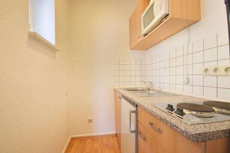 Modern eingerichtete Wohnung im beliebten Rüttenscheid mit Internetzugang, ruhige Seitenstraße der RÜ – 28beb3e02b51c2e3d3c158d0f9cc4b7aa65f8d15.jpg