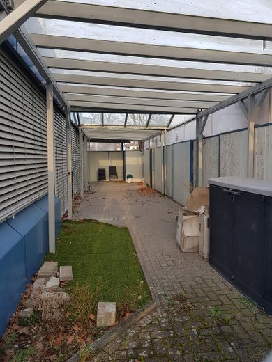 überdachte Terrasse