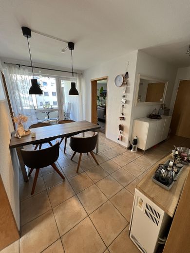 Bellissimo appartamento di proprietà di 3,5 locali con 2 balconi – Foto 12