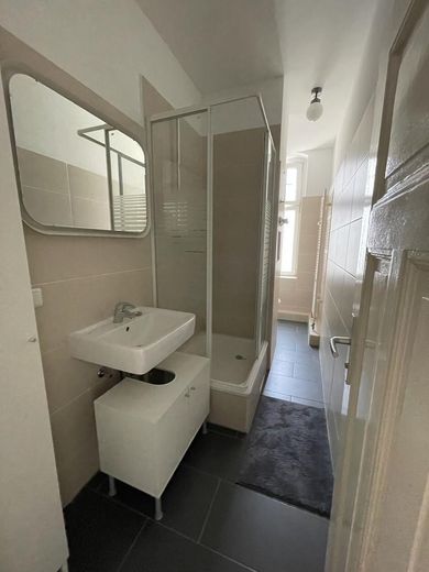 Neu renoviert, voll möbliert, 1 Zi. Whg, all inclusive Miete, befristet – Foto 12