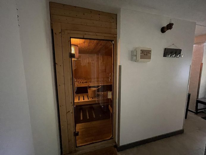 Haus in Alleinlage mit großem Grundstück und 2 Wohnungen – फोटो 30