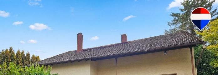 Односімейний будинок із 6 кімнатами, садом і гаражем у Гайденроді