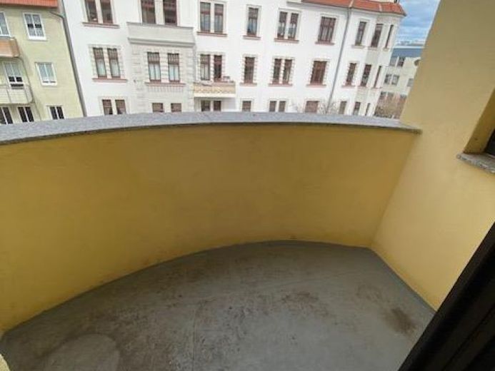 Schöne sonnige 4-R-Wohnung in MD-Alte -Neustadt ca.105m2 BLK zu. vermieten. – Foto 1