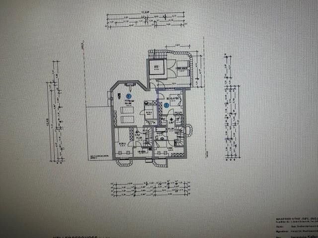 Wohnung rechtsseitig 