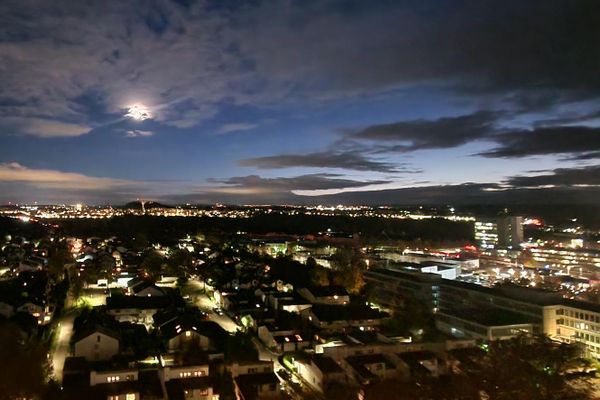 Bezugsfreie 4-Zi.-Wohnung inkl. TG-Stellplatz & Traumaussicht!