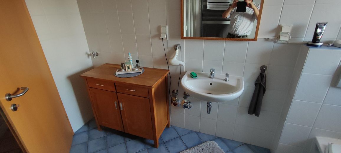 Bellissimo appartamento mansardato di circa 81,00 m² in vendita a Wunstorf / Luthe – Bad mit Waschmaschinenanschluß