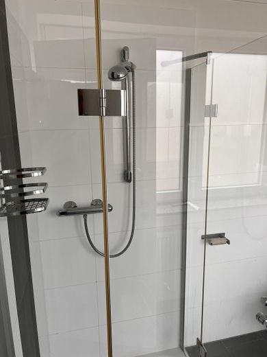 1-Zimmer-Wohnung in Springe (App 11b) – Die Dusche