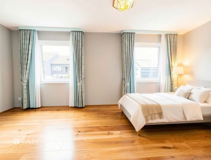 Familienglück im Grünen: Reihenendhaus mit Garten, Garage und viel Platz in Remscheid-Lüttringhausen – Schlafzimmer 1. OG
