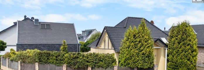 +++ IBF +++ Freistehendes EFH mit Garten und Garage in Eschweiler - Dürwiß!