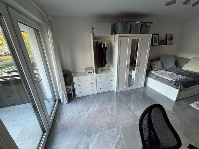 Beautiful 1-room apartment "for rent to students only" – Wohnbereich