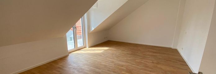 Schlafzimmer mit Balkon