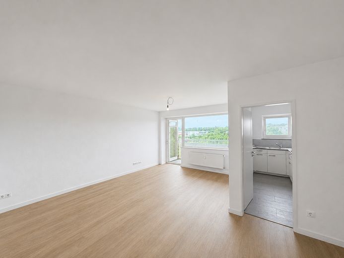 Provisonsfreie Eigentumswohnung im 7. OG – Bonn-Hardtberg | 49,5 m² | Vollrenoviert – Wohnzimmer