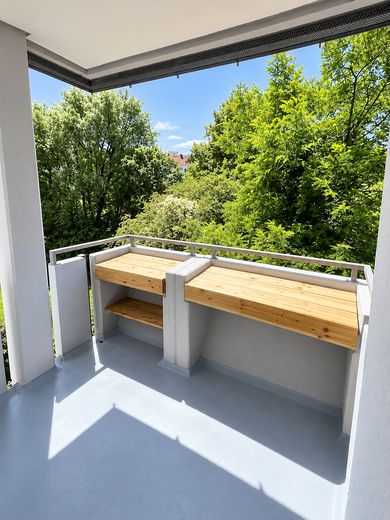 Da privato - Luminoso e tranquillo appartamento trilocale modernizzato + balcone, 2 bagni e vista sul verde – Balkon