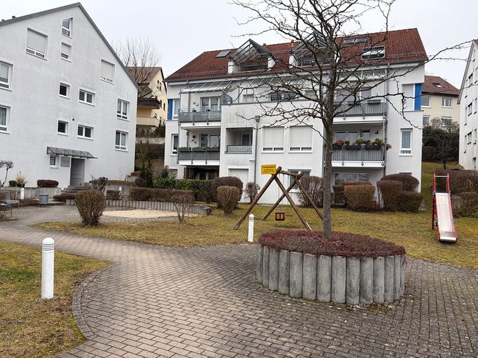 Sehr gepflegte Zwei-Zimmer-Wohnung mit Terrasse/Garten und übergroßen Garage ! – Foto 22