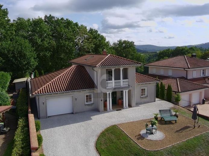 KLAAR VOOR BETREKKING, SFEERVOL, EFFICIËNT, WONEN ALS OP VAKANTIE – Foto 1