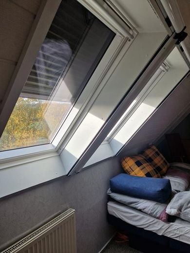 Dachfenster_DachgeschossZimmer