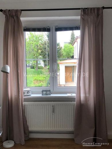 27018 HomeCompany Dresden Möbliert/Furnished 2-Zimmer-Apartment mit Balkon in Dresden-Nickern max. 1 Person – ed9acac7f0c4d451c885e8ba34096091d9f91d80.jpg