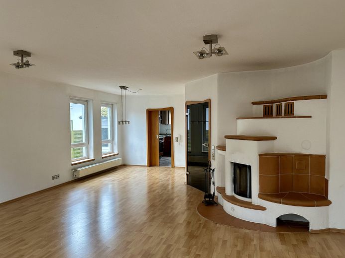 Wohn-/ Esszimmer
