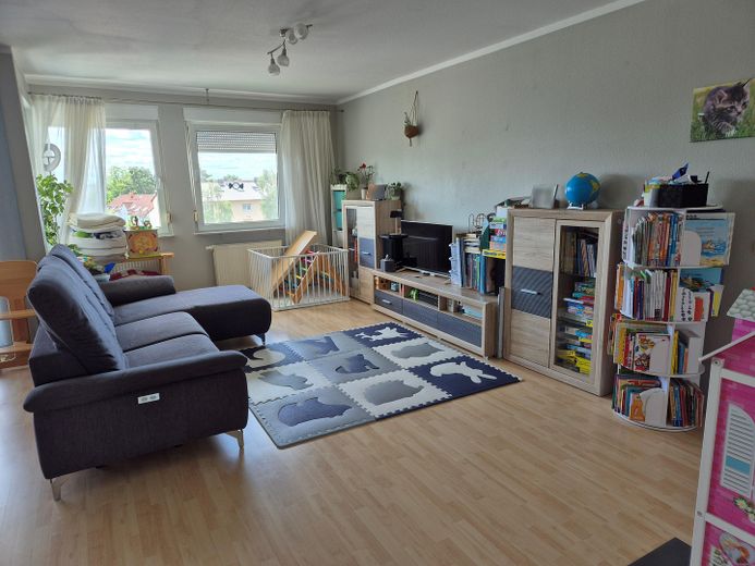 Großzügige 103 m² Eigentumswohnung in Ginsheim-Gustavsburg mit Loggia, Keller und Tiefgaragenplatz – Foto 5