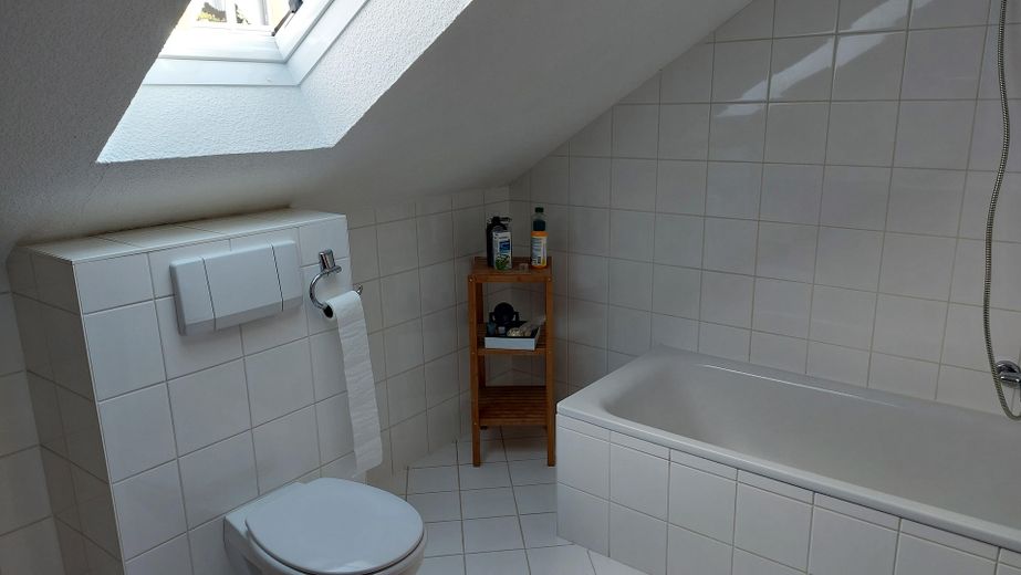 Haus 6 Zimmer 3 Bäder Garage Garten KG-Winkels Südlage – Foto 7