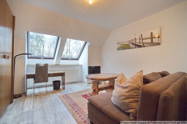 Möbliertes Apartment mit eigenem Eingang, im Dreifamilienhaus in ruhiger Wohnlage zwischen Dortmund und Lünen.