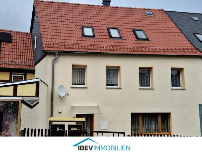 Gepflegtes Haus in Irchwitz – फोटो 1