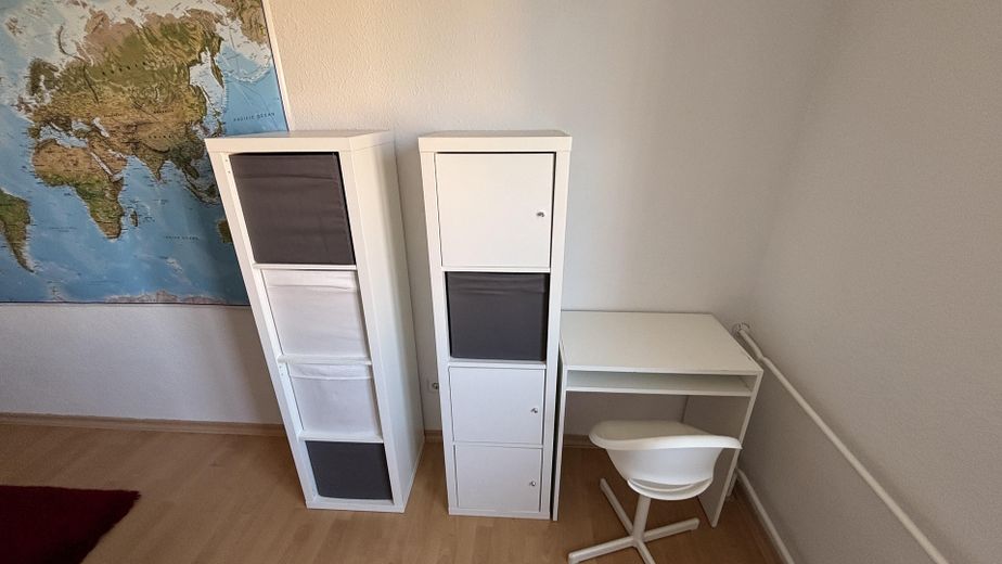 Leerstehende möblierte Wohnung nahe Innsbrucker Platz - direkt einziehen! – Arbeitsplatz