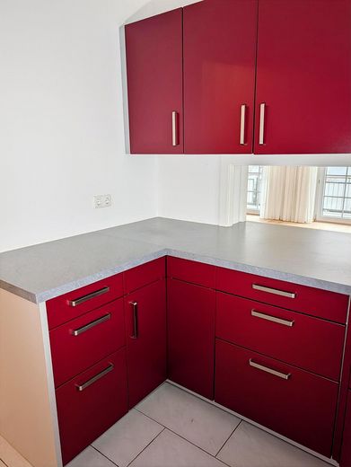 Exclusive 3-Zimmer-Etagenwohnung in Bestlage - Komfortabel, barrierefrei, Lift & ideal für Paare – Einbauküche 3