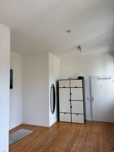Zimmer in direkter Uninähe – फोटो 3