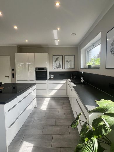 Belle maison individuelle construite en 2017 à Ahlden – Photo 12
