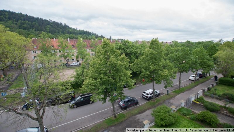 Möblierte, schöne Altbauwohnung in grüner  &  zentrumsnaher Lage für 3 Monate, Freiburg-Wiehre – 211e0c4dfdd6f72fb7d2c958535661cdcfcfb375.jpg