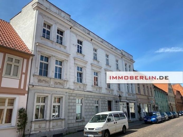 IMMOBERLIN.DE - 11 fach! Klassisches Wohn- & Geschäftshaus in exzellenter Lage – Foto 1