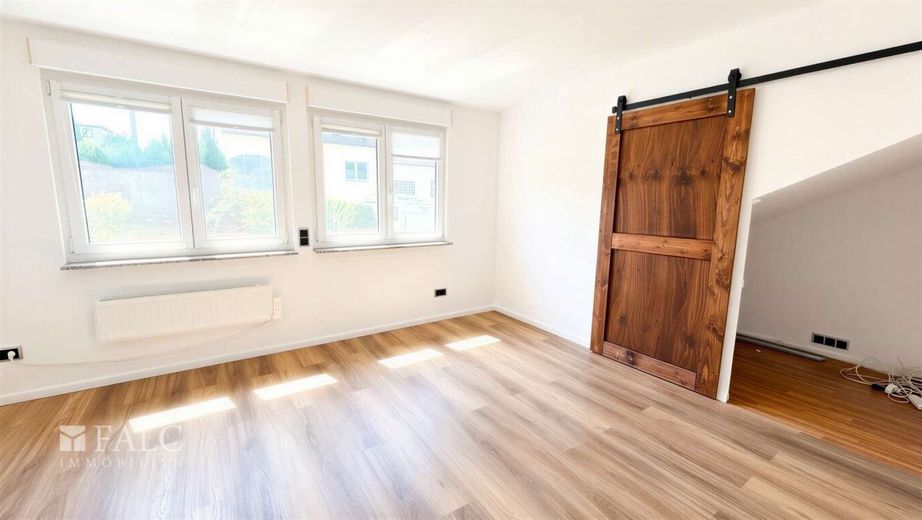 Familientraum in Wuppertal - freistehendes Haus mit Garten – Kinderzimmer/Büro