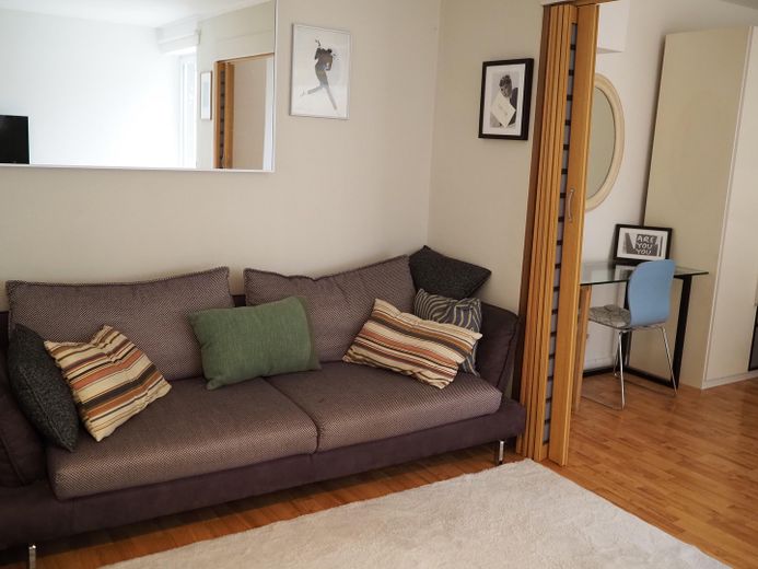 das Wohnzimmer