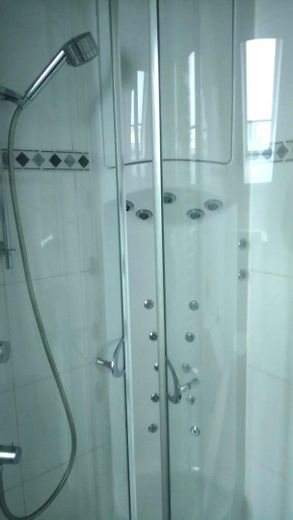 Dusche Erdgeschoß