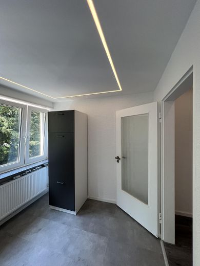 WG-Zimmer: Möbliert, saniert & separat nutzbar – nur 200 m zur Uni Mannheim! Sofort verfügbar!** – Küche